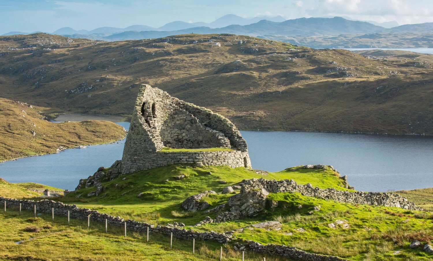 Outer Hebrides & the Scottish Highlands Dun Carloway – Rabbies