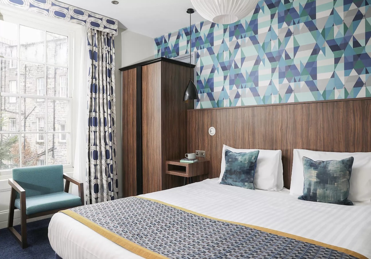 Cairn Hotel Edinburgh Superior Room