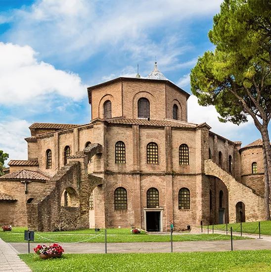 A Taste of Medieval Italy building 2 – BRT